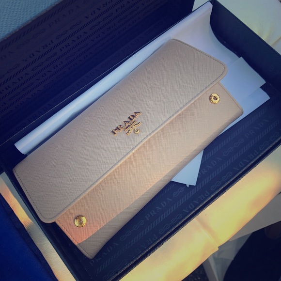 Prada Handbags - Prada Saffiano Wallet